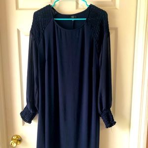 Dark blue dress with chiffon sleeves. Size 1x